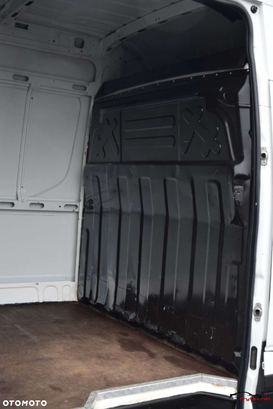 Iveco Daily L2H3 - 23