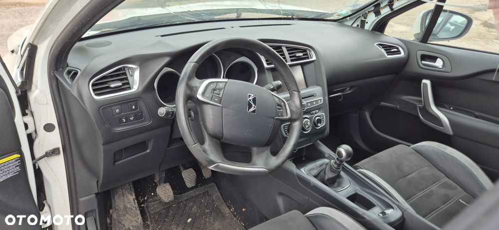 DS Automobiles DS 4 - 19
