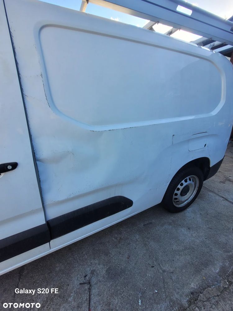 Citroën BERLINGO FURGON LONG L2 - 13