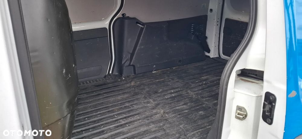 Renault kangoo maxi - 10