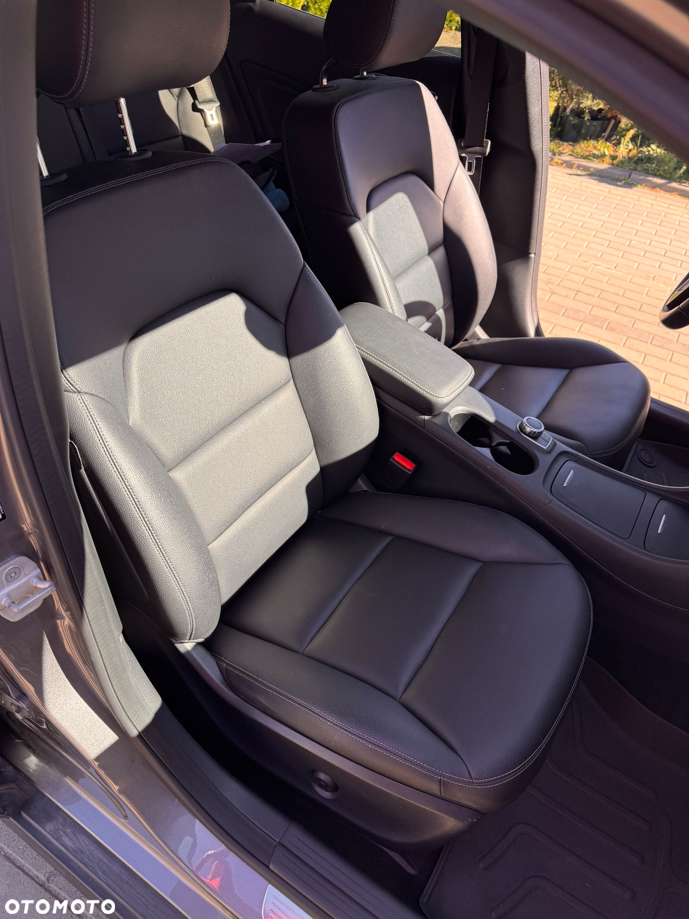 Mercedes-Benz GLA 250 4-Matic - 22