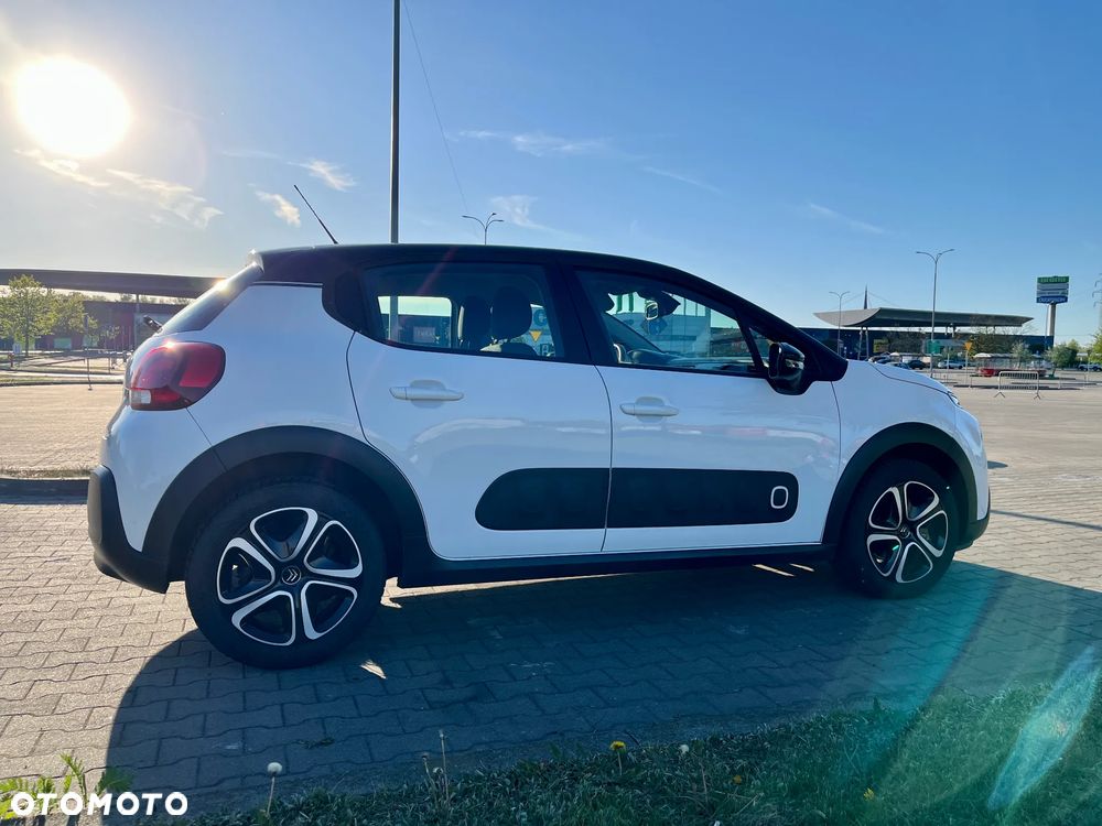 Citroën C3 1.2 PureTech Shine S&S - 6