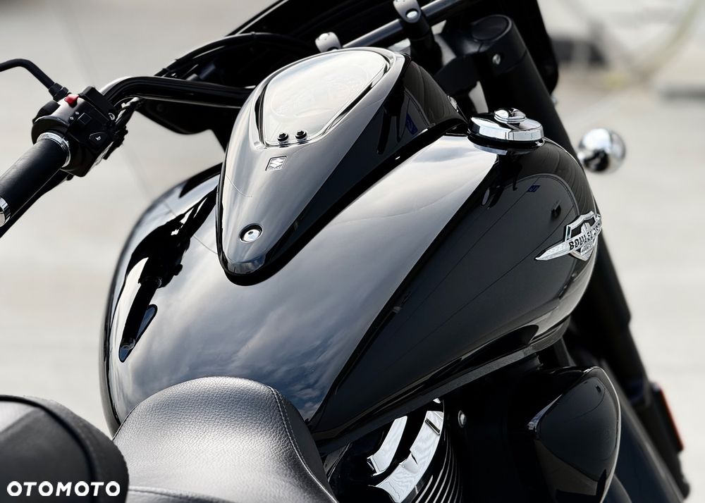 Suzuki Boulevard - 30