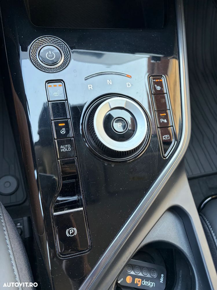 Kia Niro - 18