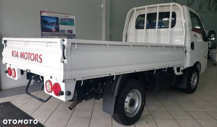 KIA 2700 K2500 FRONTIERS SKRZYNIA RAMA KONTENER 1998 do 2003 hak holowniczy + WIĄZKA + 7PIN/13P - 8