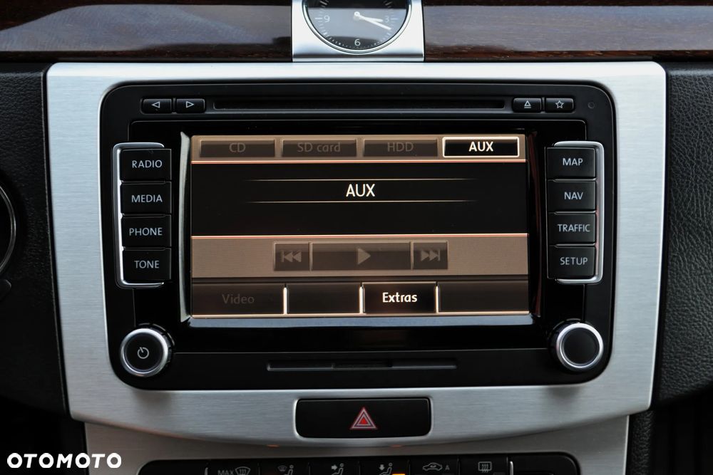 Volkswagen Passat 2.0 TDI DPF Highline DSG - 18