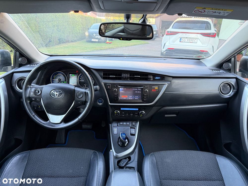 Toyota Auris 1.8 VVT-i Automatik Executive - 21