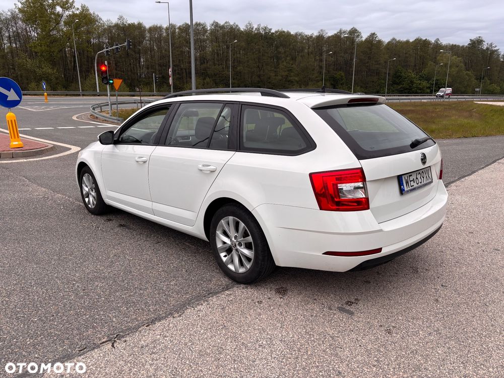 Skoda Octavia 1.5 TSI GPF ACT Ambition - 3