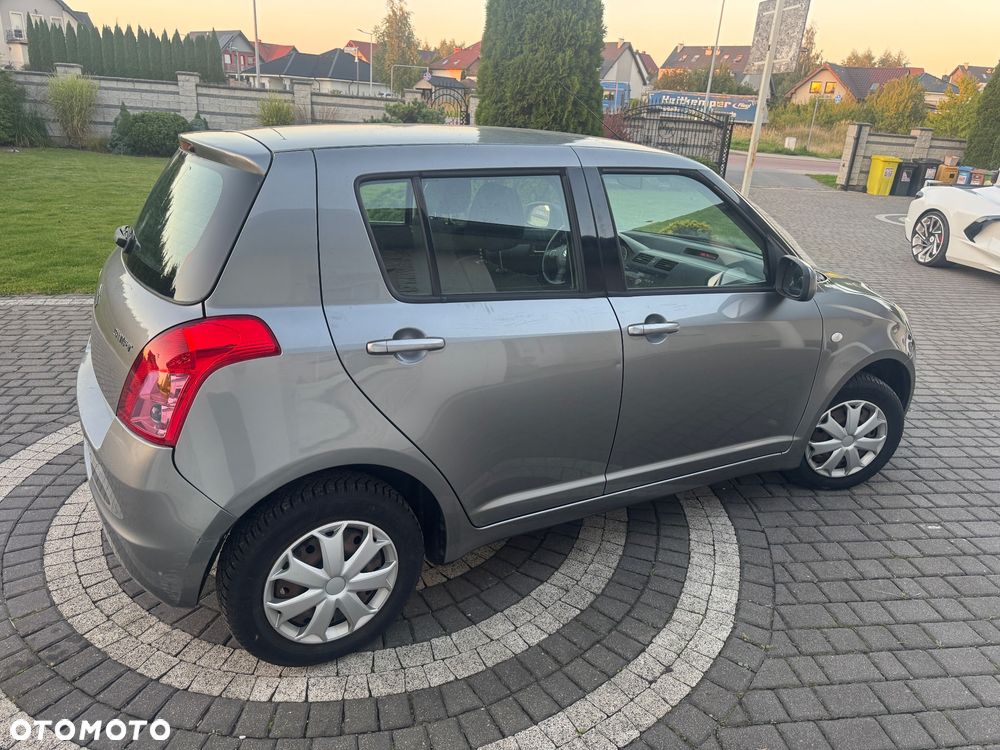 Suzuki Swift 1.3 Comfort dance - 9