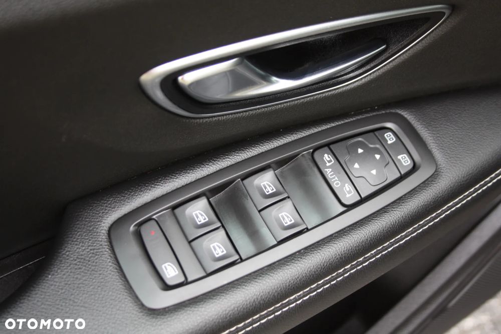 Renault Scenic - 16