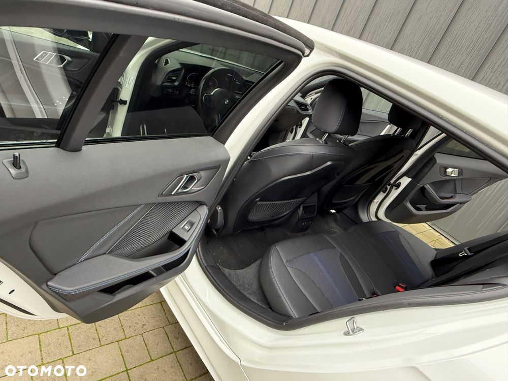 BMW Seria 1 118d M Sport sport - 19