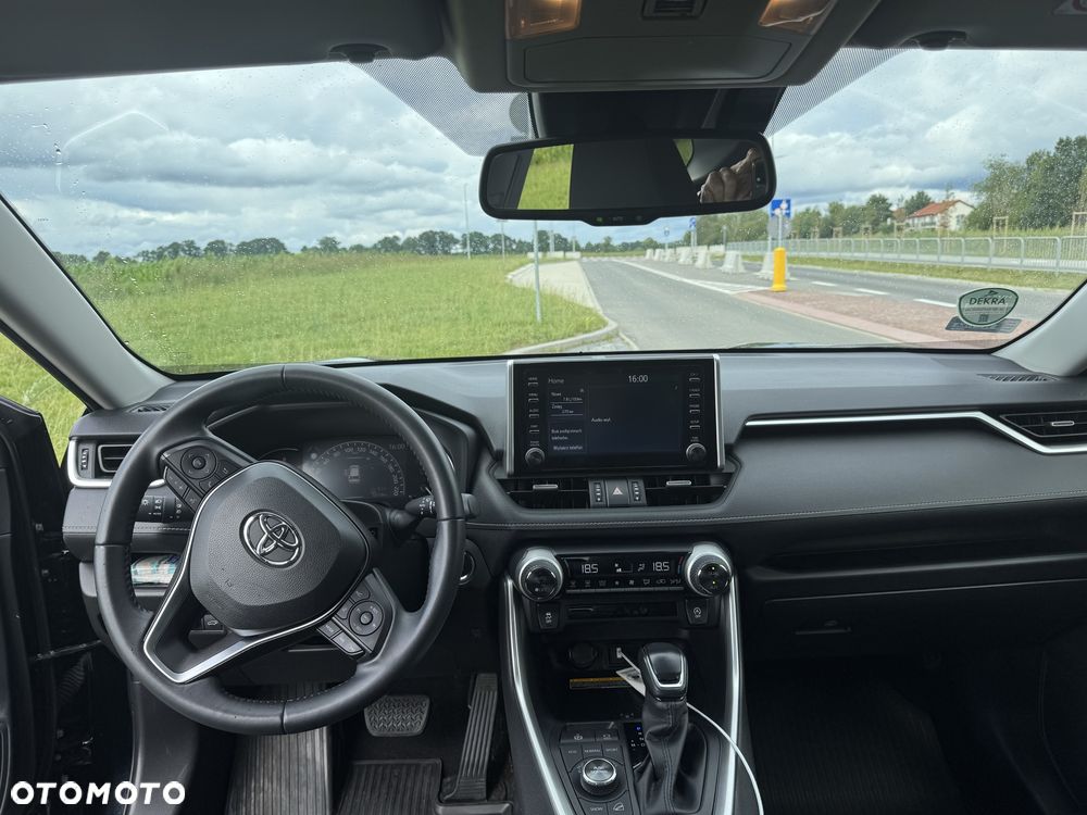 Toyota RAV4 - 5