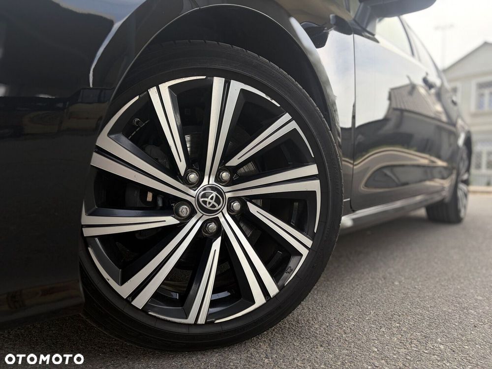 Toyota Corolla 1.8 Hybrid Comfort - 10