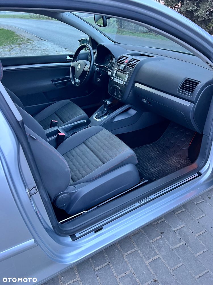 Volkswagen Golf 1.6 Comfortline Tiptr - 10