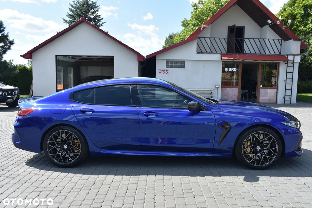 BMW M8 - 10