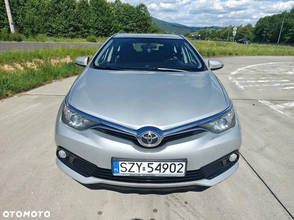 Toyota Auris 1.6 Comfort - 2