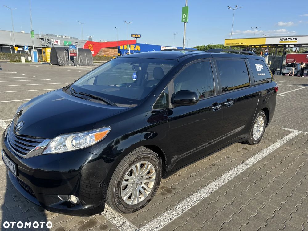 Toyota Sienna 3.5 V6 - 2