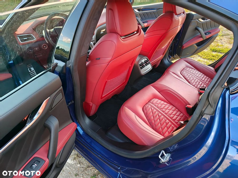 Maserati Ghibli Modena S Q4 - 27