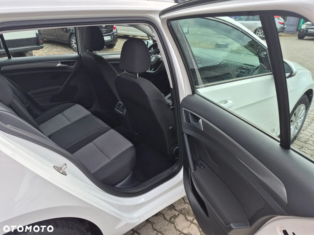 Volkswagen Golf 1.6 TDI BMT Highline - 18