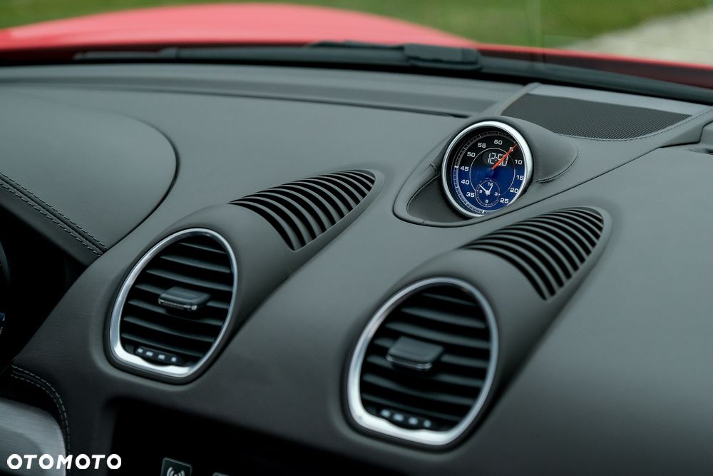 Porsche 718 Boxster PDK - 38