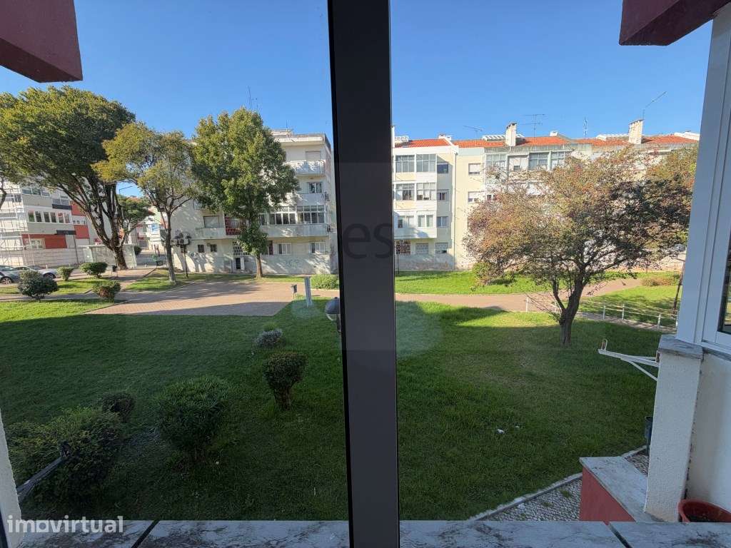 T3 Amadora com suite- Venteira totalmente remodelado - Grande imagem: 4/18