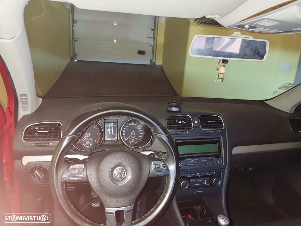 VW Golf 2.0 TDi BlueMotion Edition - 5