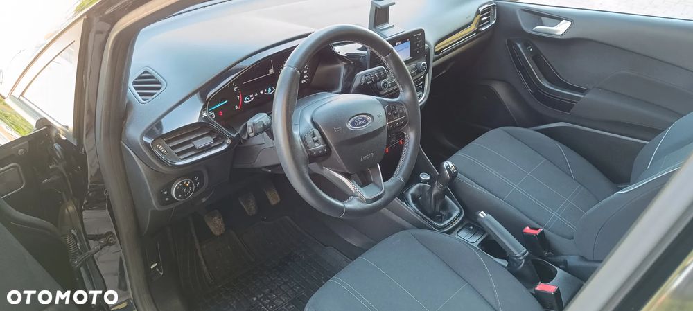 Ford Fiesta 1.1 SYNC Edition - 16