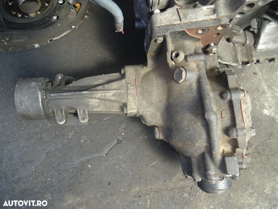 Vand Cutie de Transfer Toyota RAV 4 2.0 Diesel 4X4 cutie viteza manuala din 2004 - 1