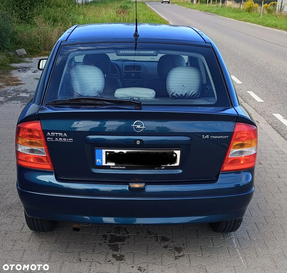 Opel Astra - 20
