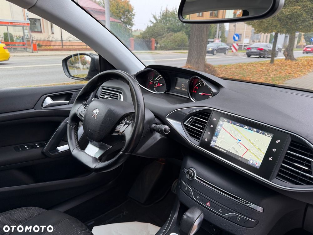 Peugeot 308 BlueHDi 150 Automatik Stop & Start Allure - 22