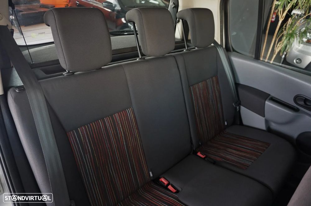 Renault Modus 1.2 Confort Clim - 21
