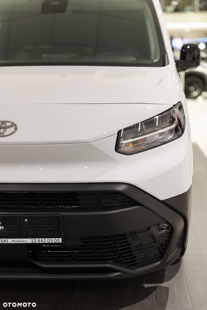 Toyota Proace City - 7