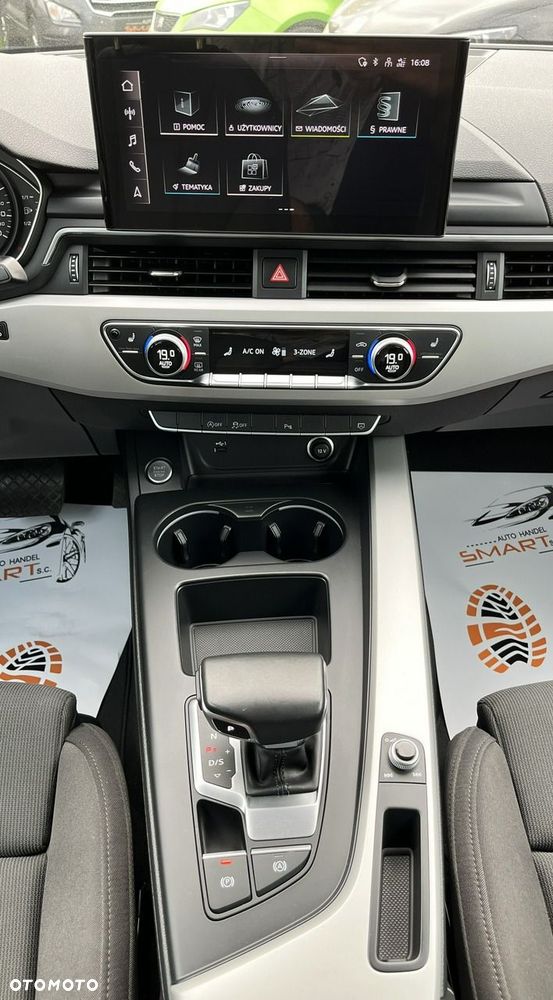Audi A4 Limousine - 20