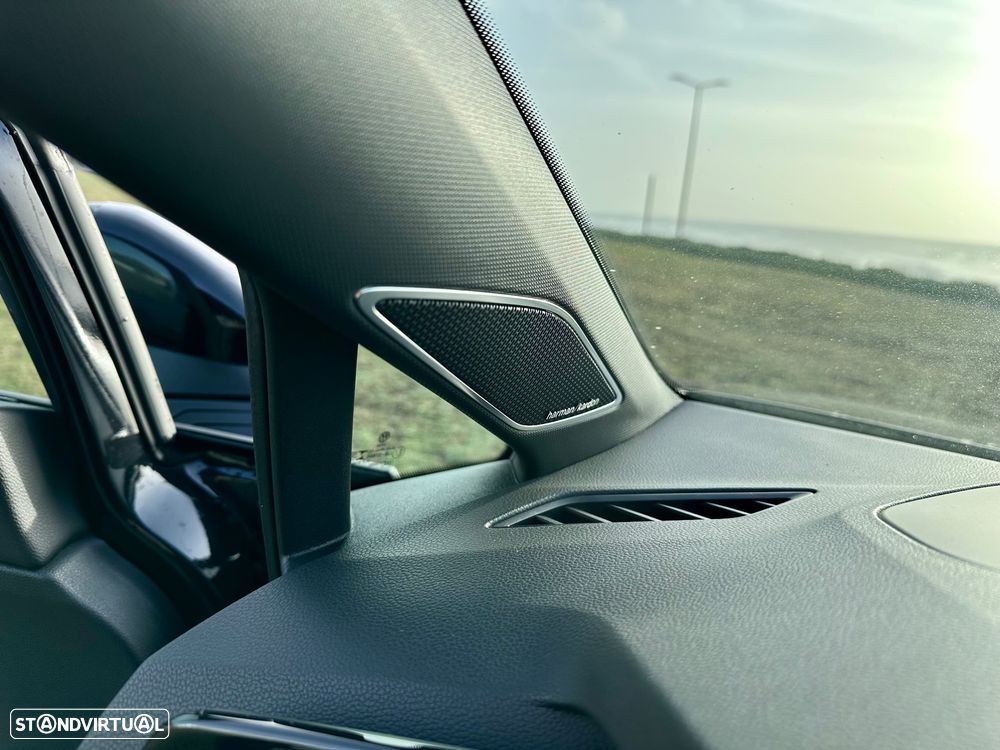 VW Golf 2.0 TSI OPF 4Motion DSG R Black Edition - 15