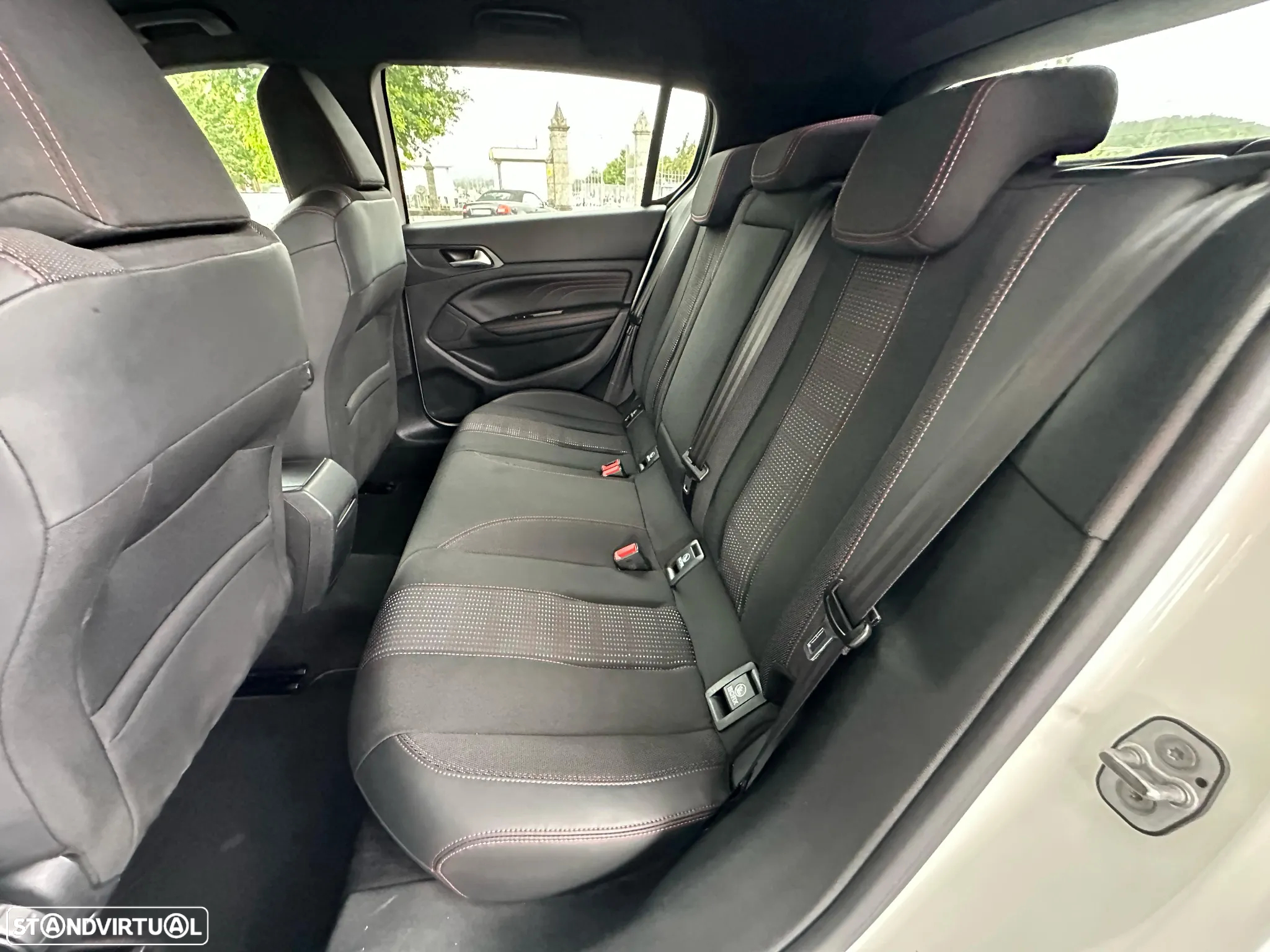 Peugeot 308 BlueHDi FAP 120 EAT6 Stop&Start GT-Line Edition - 25