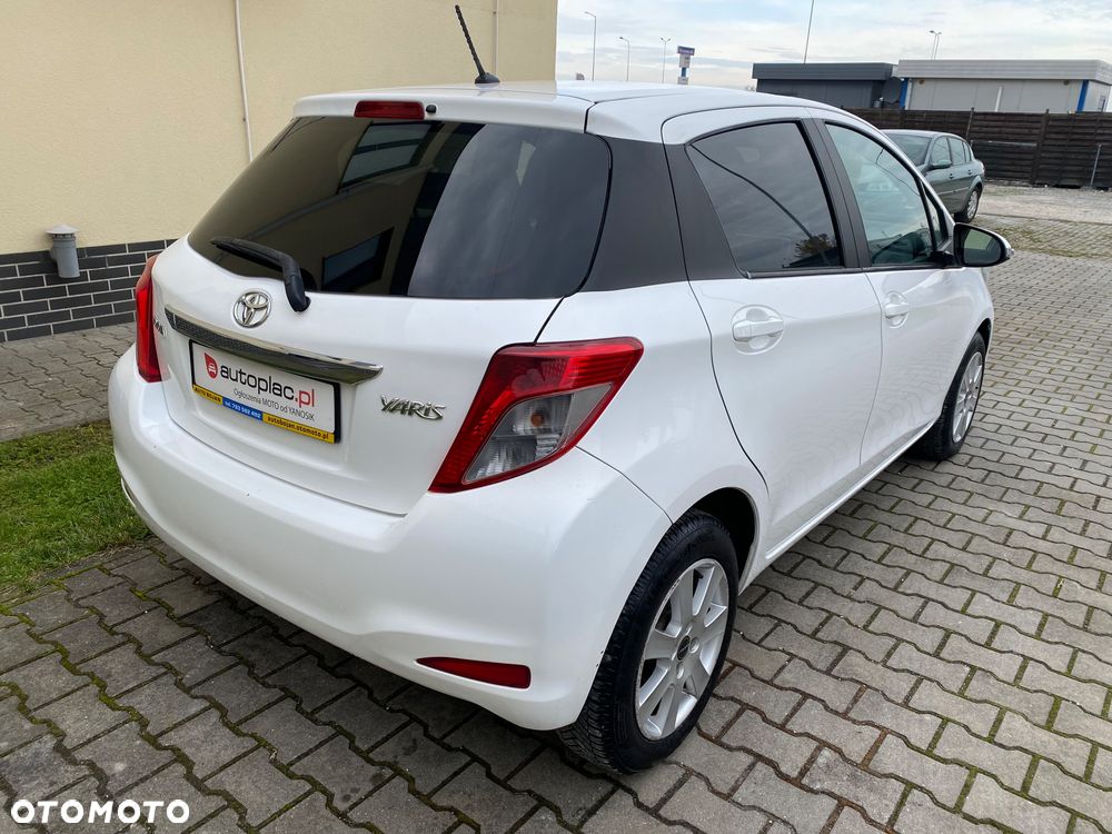 Toyota Yaris 1.33 Premium - 5