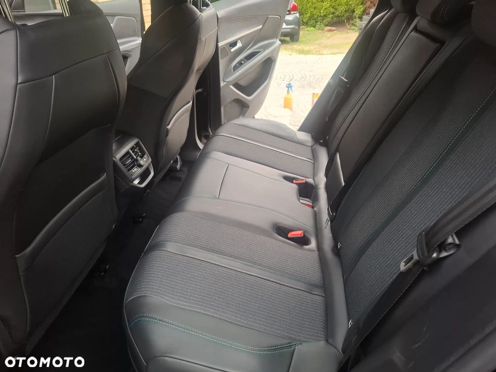 Peugeot 3008 1.2 PureTech Allure S&S EAT8 - 9