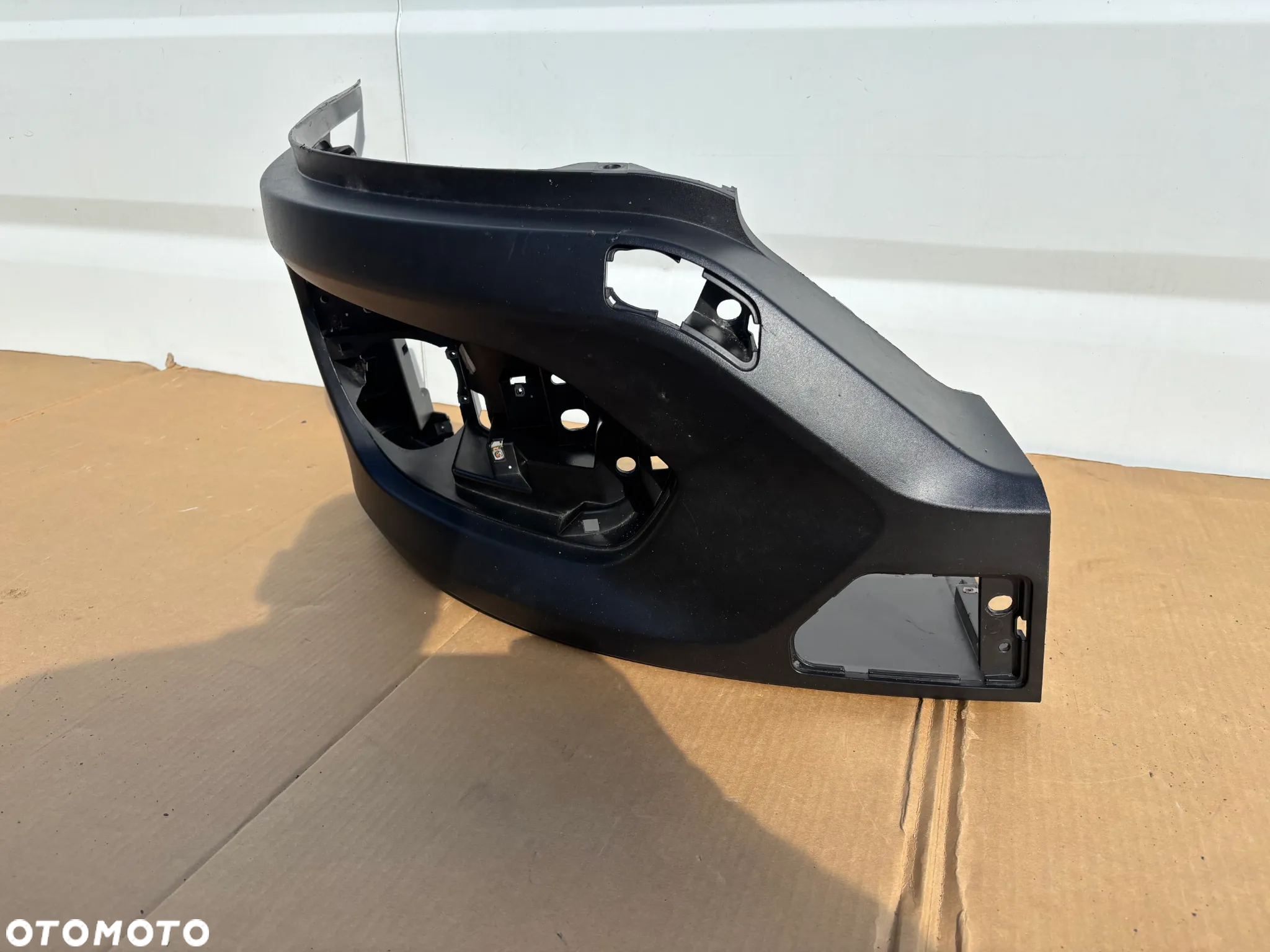 Oryginalny Zderzak Prawy Iveco Daily IV Lift 105802315894EZ Zderzak Przedni - 3