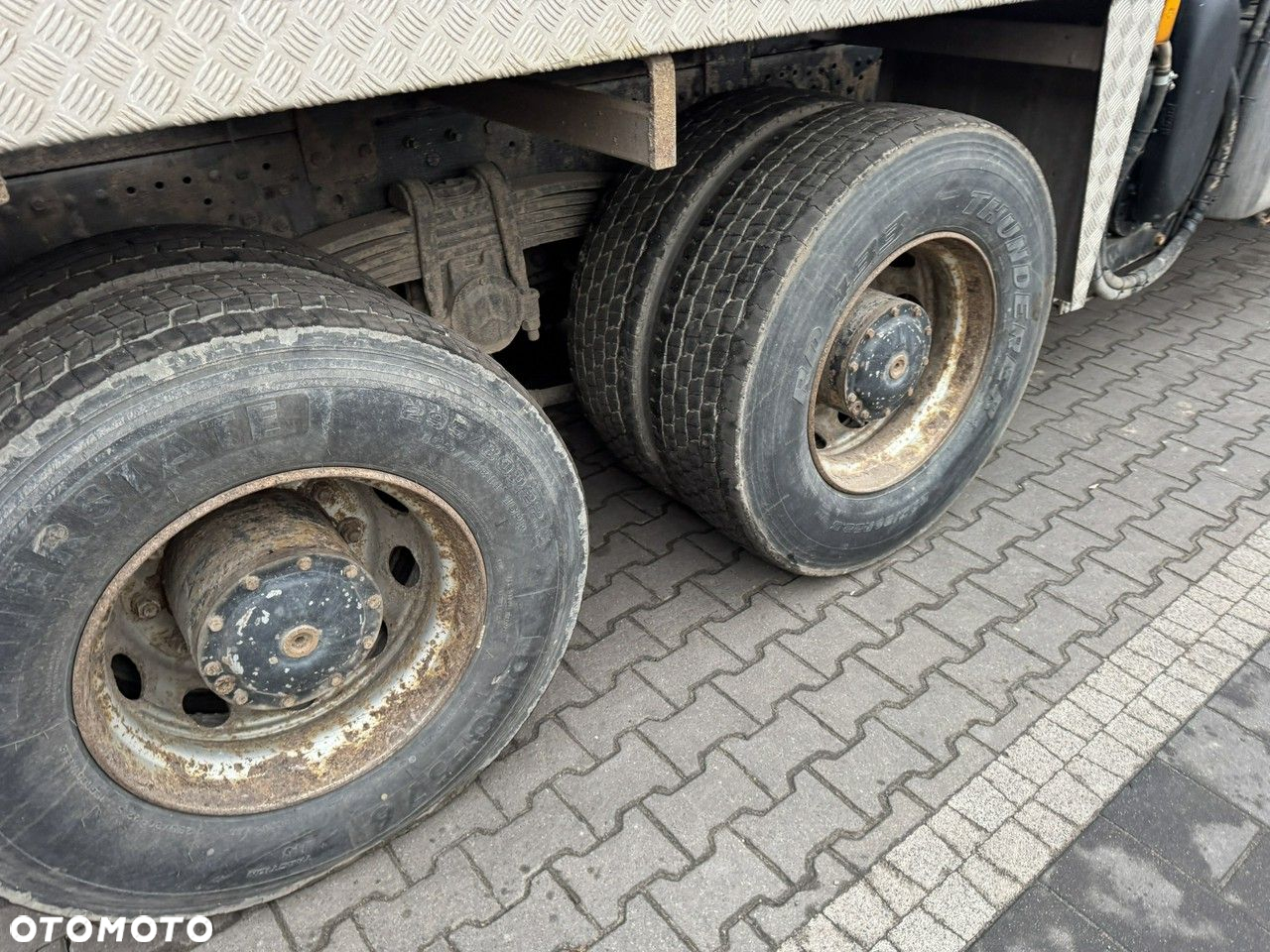 Mercedes-Benz AXOR - 8