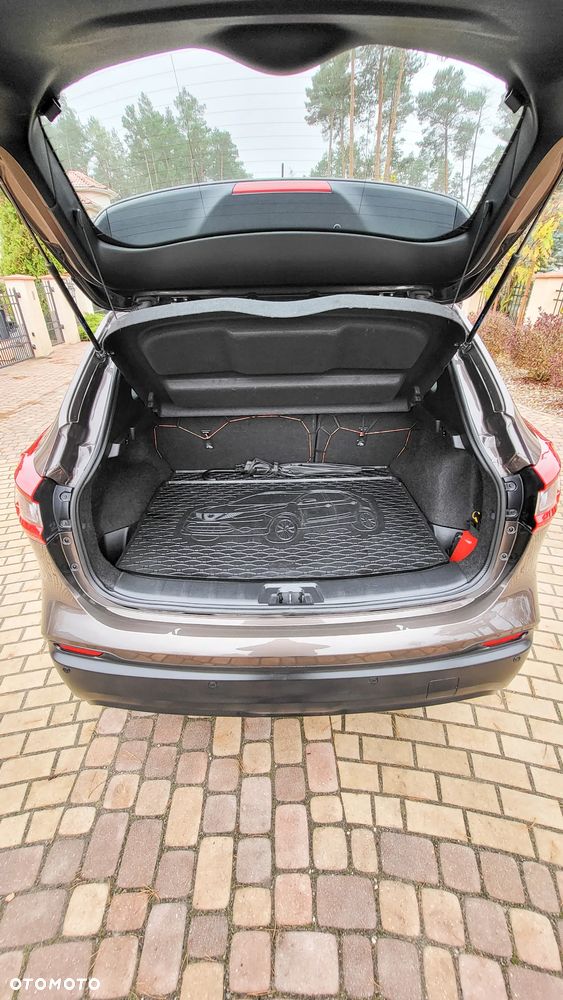 Nissan Qashqai 1.3 DIG-T ACENTA - 9