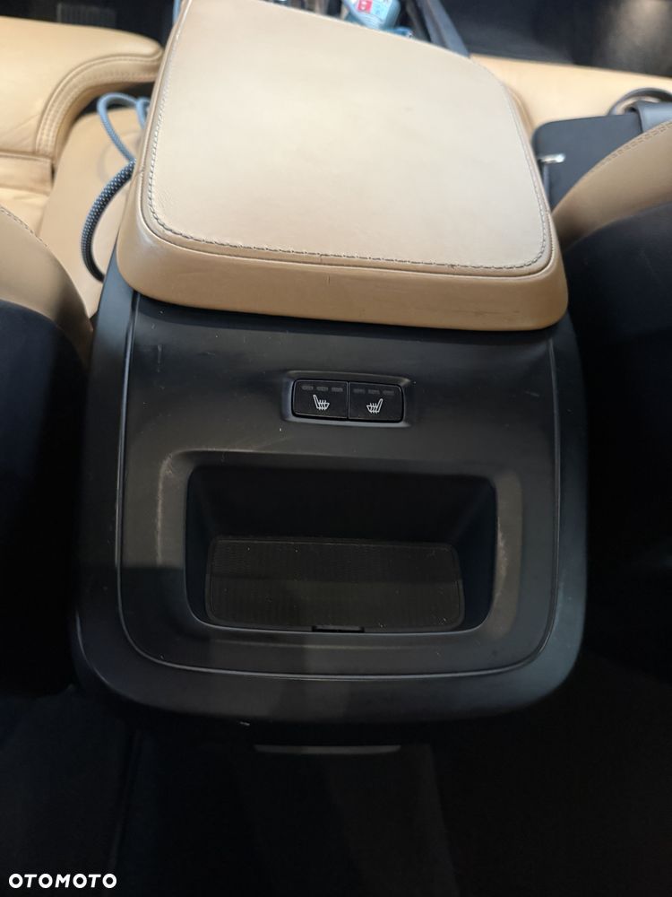 Volvo XC 90 B5 D AWD Momentum Pro 7os - 19