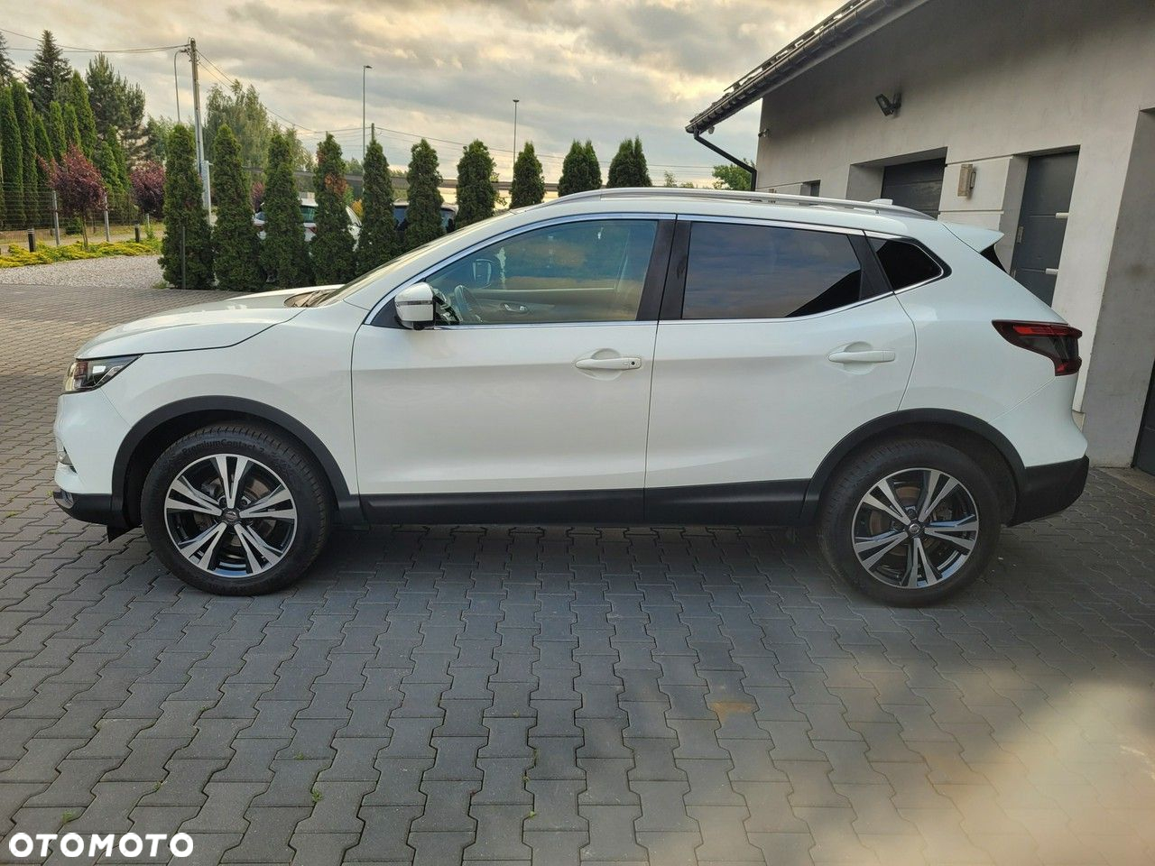 Nissan Qashqai - 5
