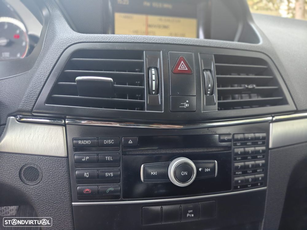 Mercedes-Benz E 220 CDi Avantgarde BlueEfficiency - 33