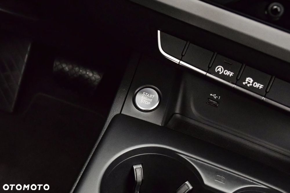 Audi A4 Limousine 35 TFSI S tronic - 37