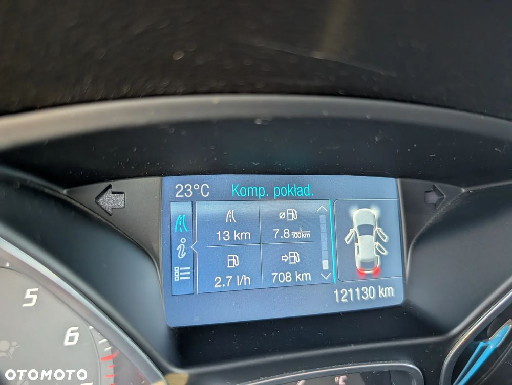 Ford Focus 1.6 EcoBoost Titanium - 12