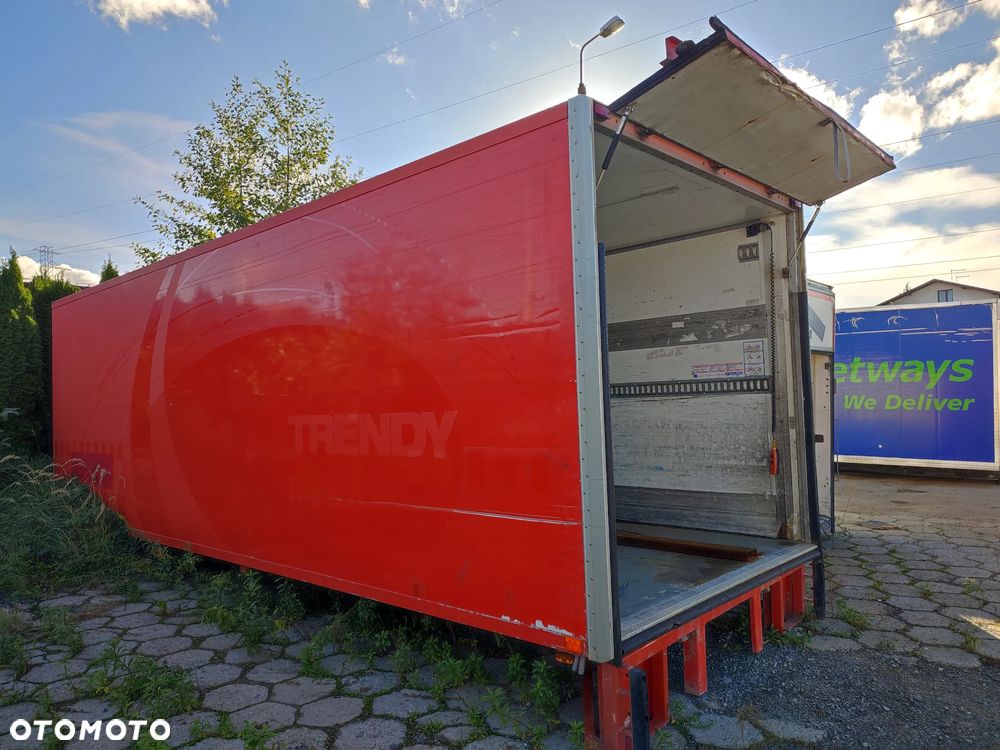 Zabudowa kontener - 2