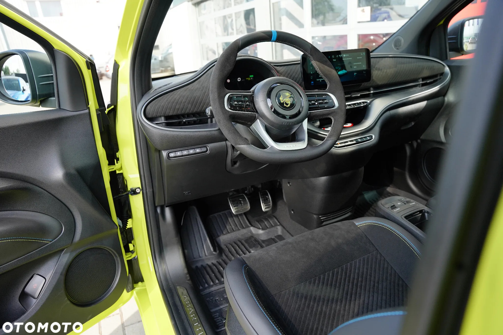 Abarth 500e - 7
