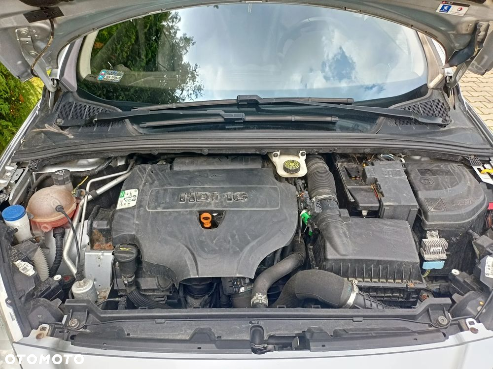 Peugeot 308 SW HDi FAP 165 Automatik Allure - 16