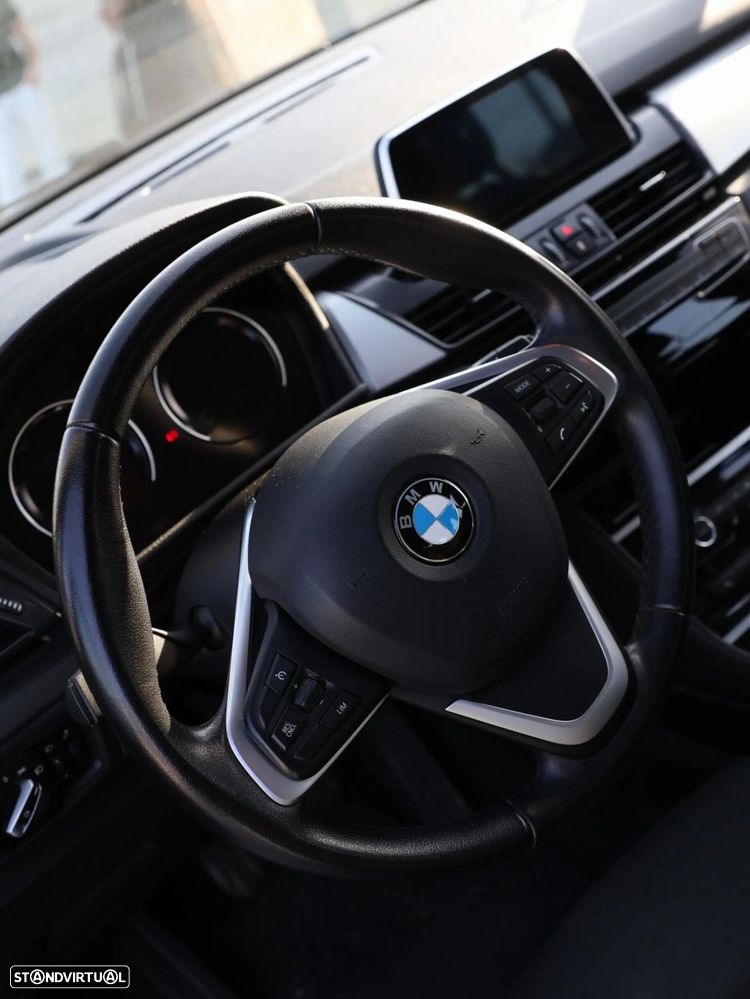 BMW 216 Gran Tourer i - 8