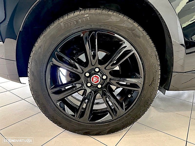 Jaguar F-Pace 20d AWD Aut. R-Sport - 17